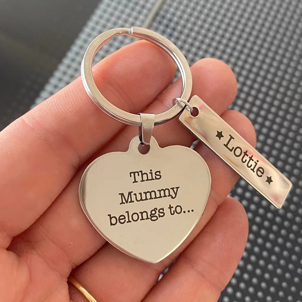 Heart engraved Keyring with one Tag