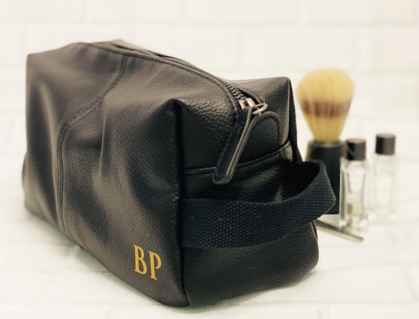 Personalised Wash Bag - Mens Gift - Toiletry bag- Leather Look Wash Bag - gifts for him.